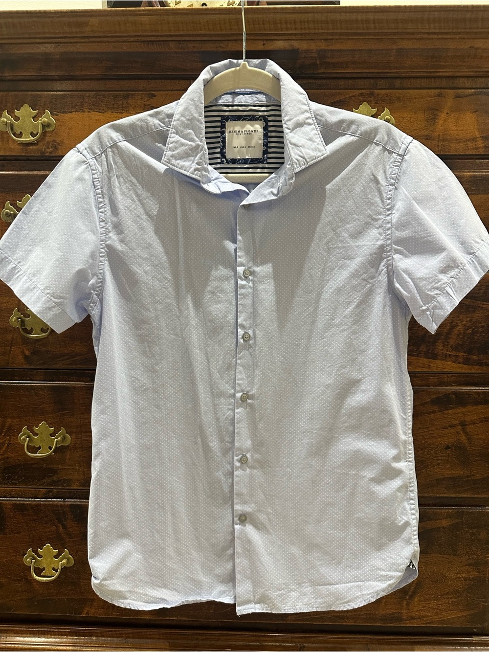 Denim $ Flower Men's Light Blue Short-Sleeve Button-Up Shirt